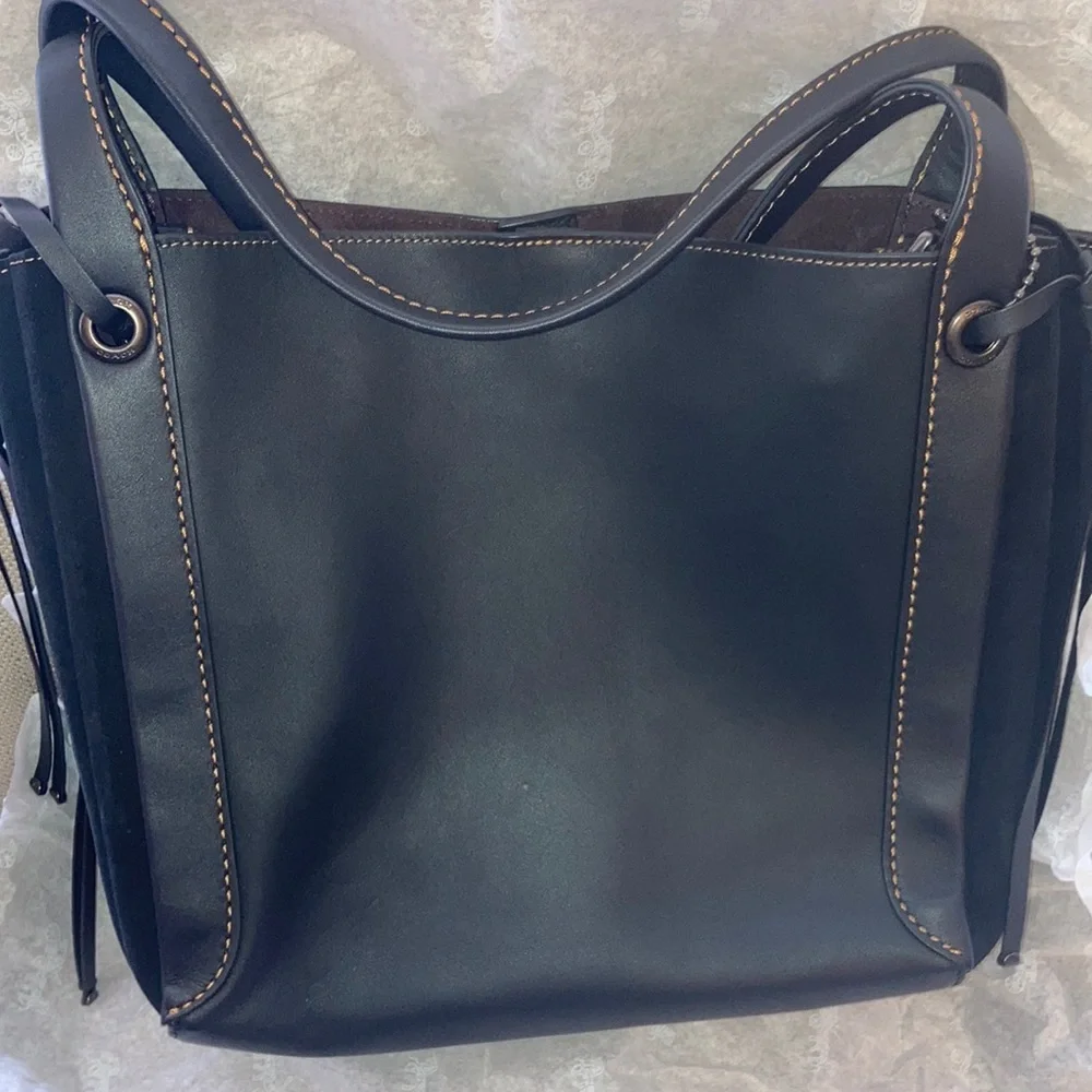 Coach Harmony Hobo - Picture 5 of 17